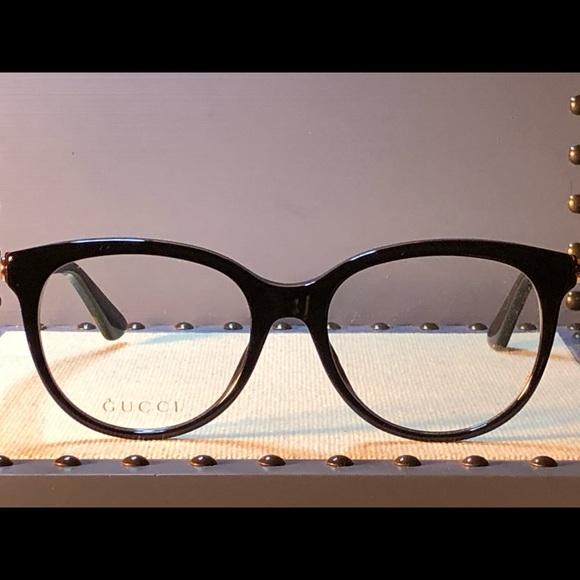 Sold‼️Gucci Glasses GG0329O - Picture 2 of 8